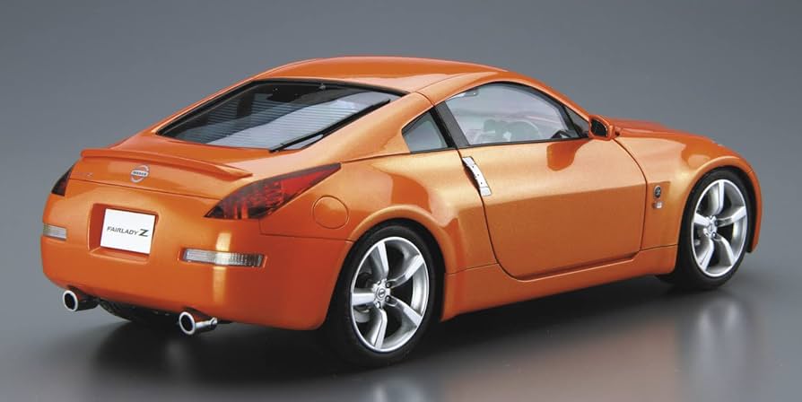 アオシマ　パトカー　クラウンフェアレディZ プラモセット売り アオシマ パトカー クラウンフェアレディZ プラモセット売り